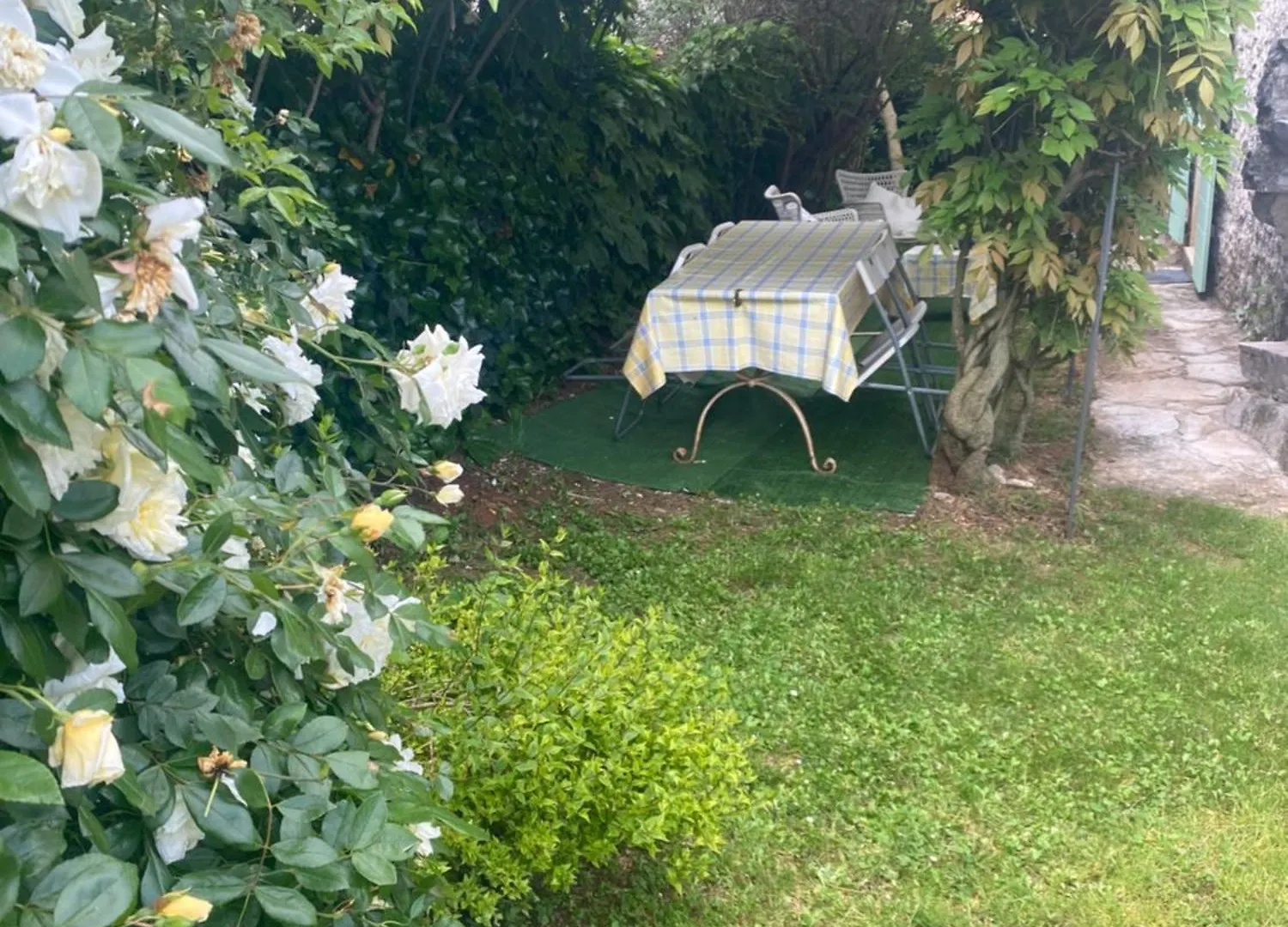 Domos Selene Casa Delle Farfalle Tinjan Holiday home